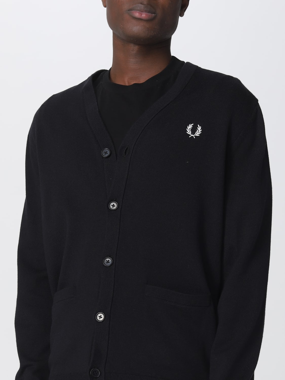 Fred Perry Outlet Cardigan in lana Nero Cardigan Fred Perry K9551 online su GIGLIO.COM