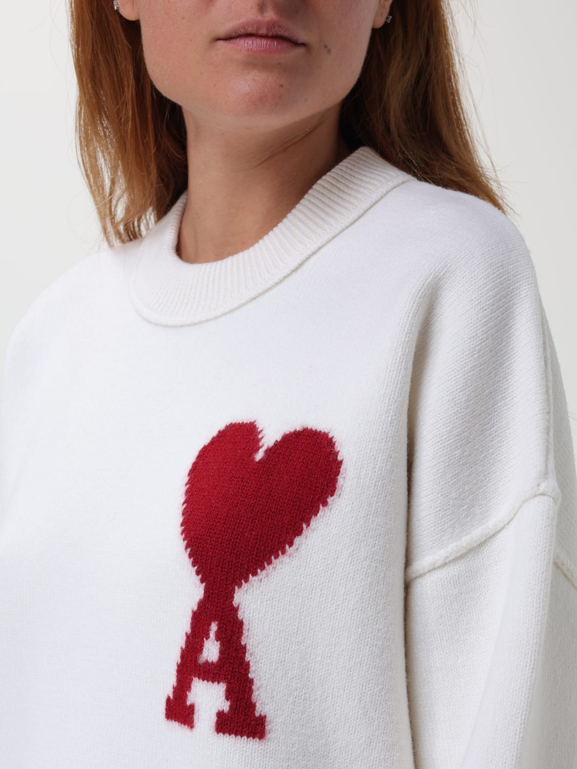 AMI PARIS: Ami de Coeur wool sweater with inlaid logo - White