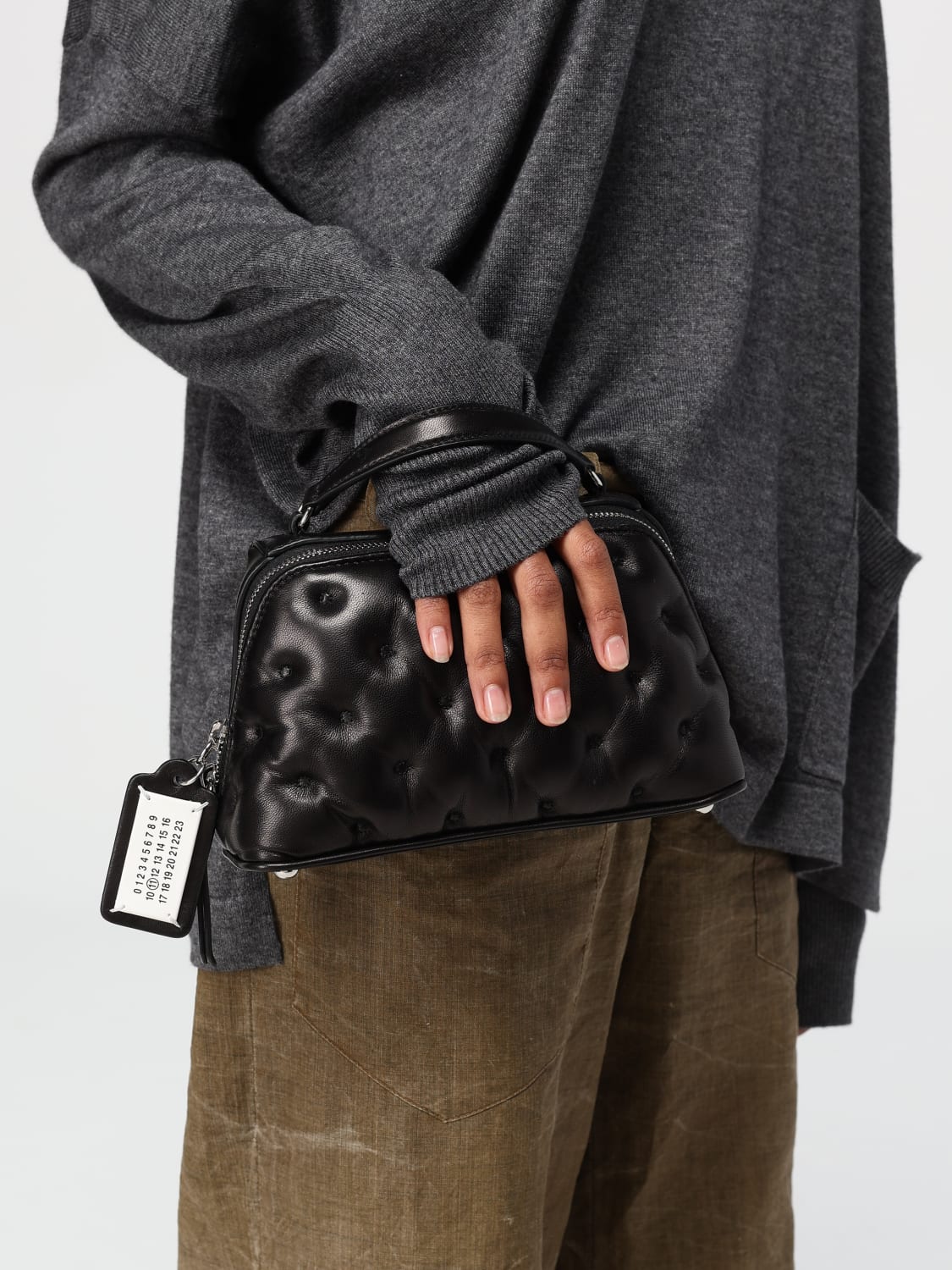 【通販激安】 レディース MARGIELA：ハンドバッグ MAISON - GIGLIO | ブラック バッグ