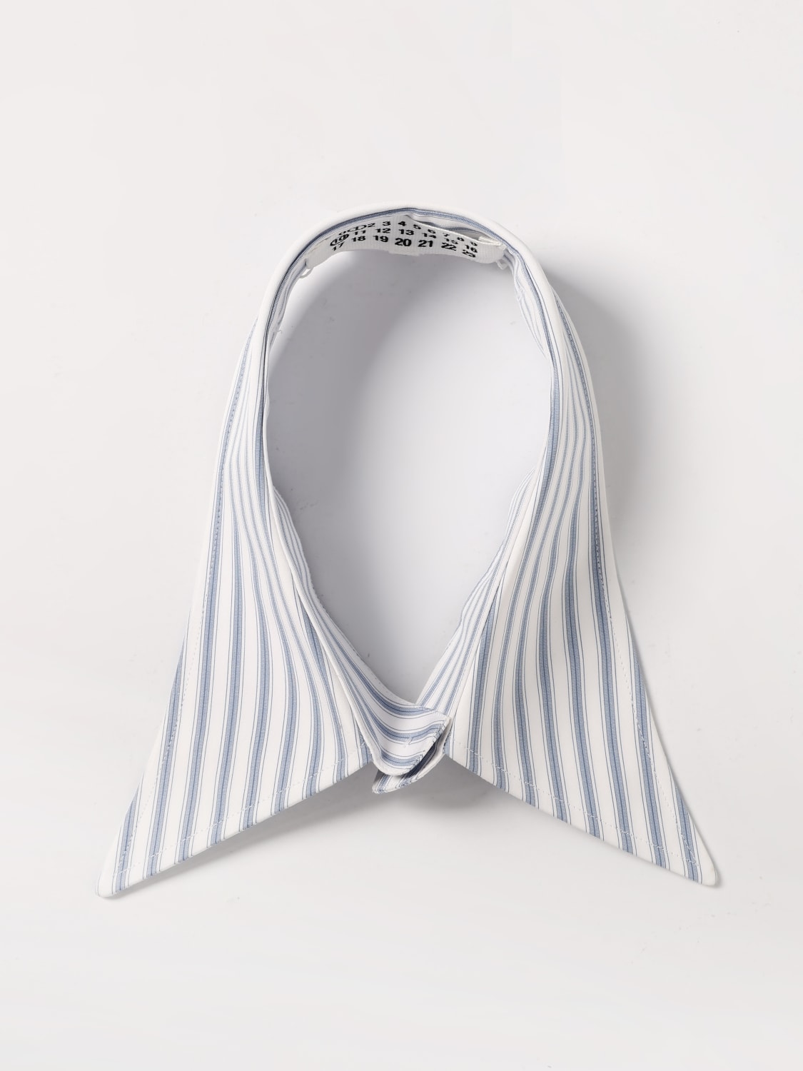 スカーフ MAISON MARGIELA Men Neck scarf White S50FX0035M35311 001F MAISON MARGIELA: Scarf men - White | Maison Margiela neck
