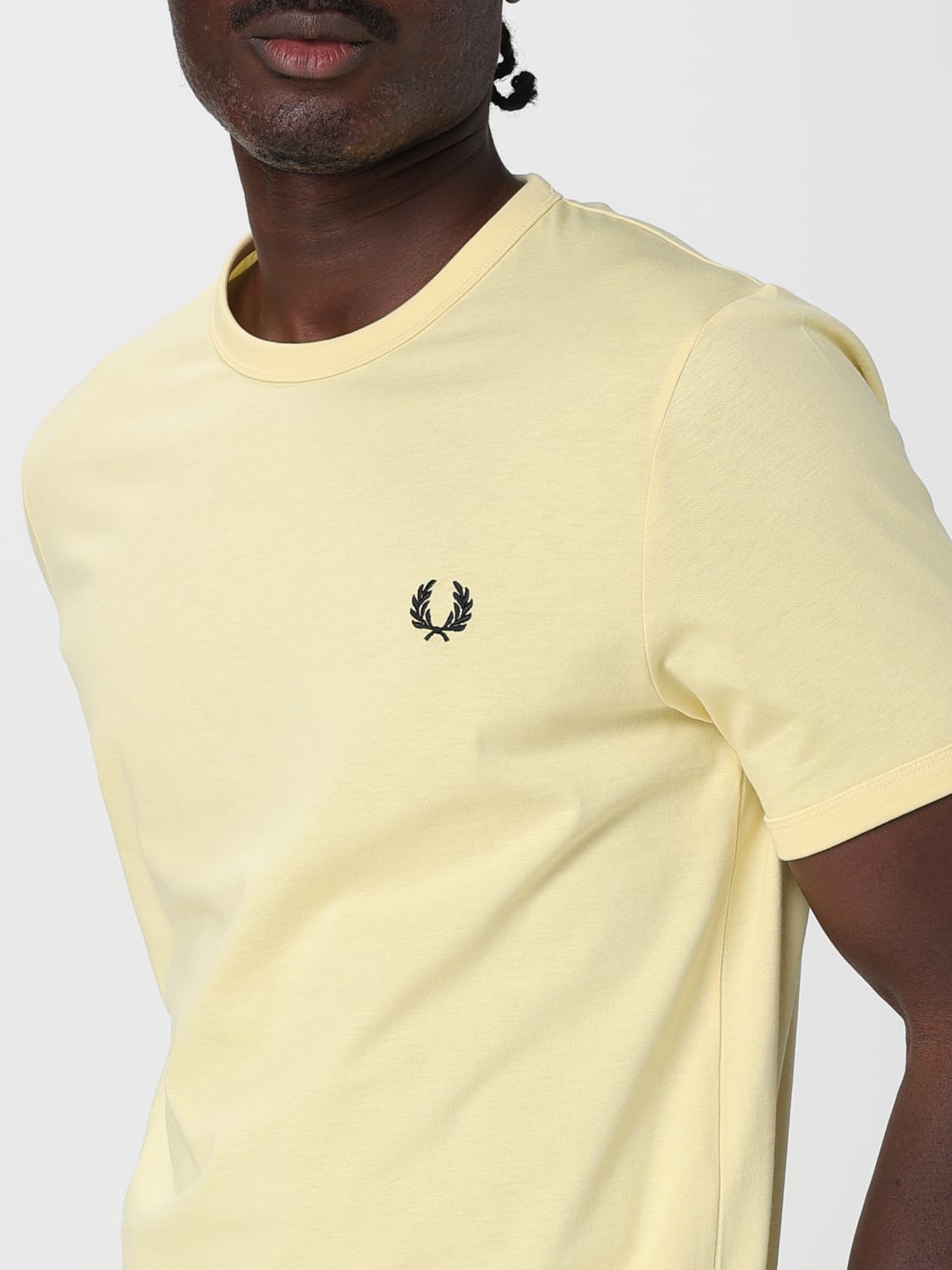 FRED PERRY: T-shirt men - Mustard | Fred Perry t-shirt M3519