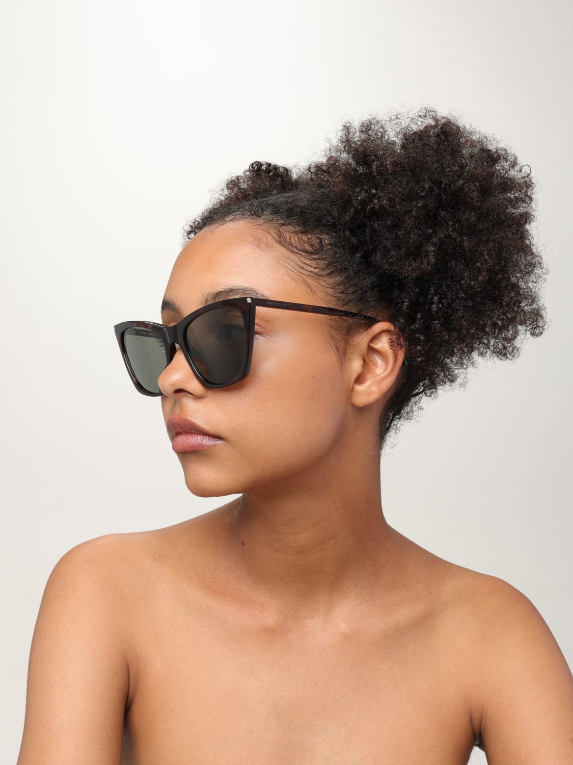 サングラス SAINT LAURENT Woman Sunglasses Beige SL214KATETHIN 002 SAINT LAURENT: Sunglasses woman - Beige | Saint Laurent