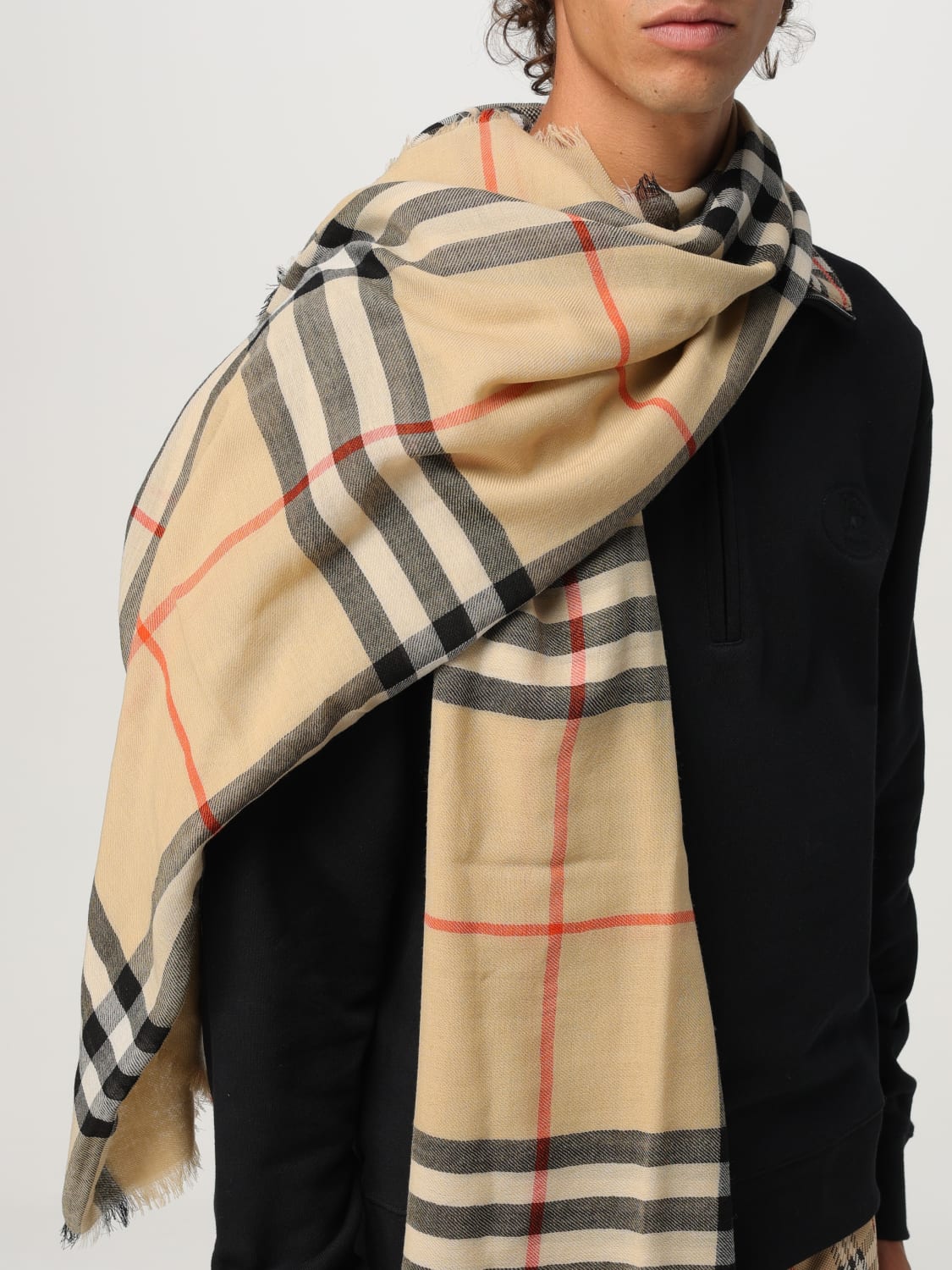 BURBERRY SCIARPA: Sciarpa Vintage Check Burberry in lana , Beige - Img 4
