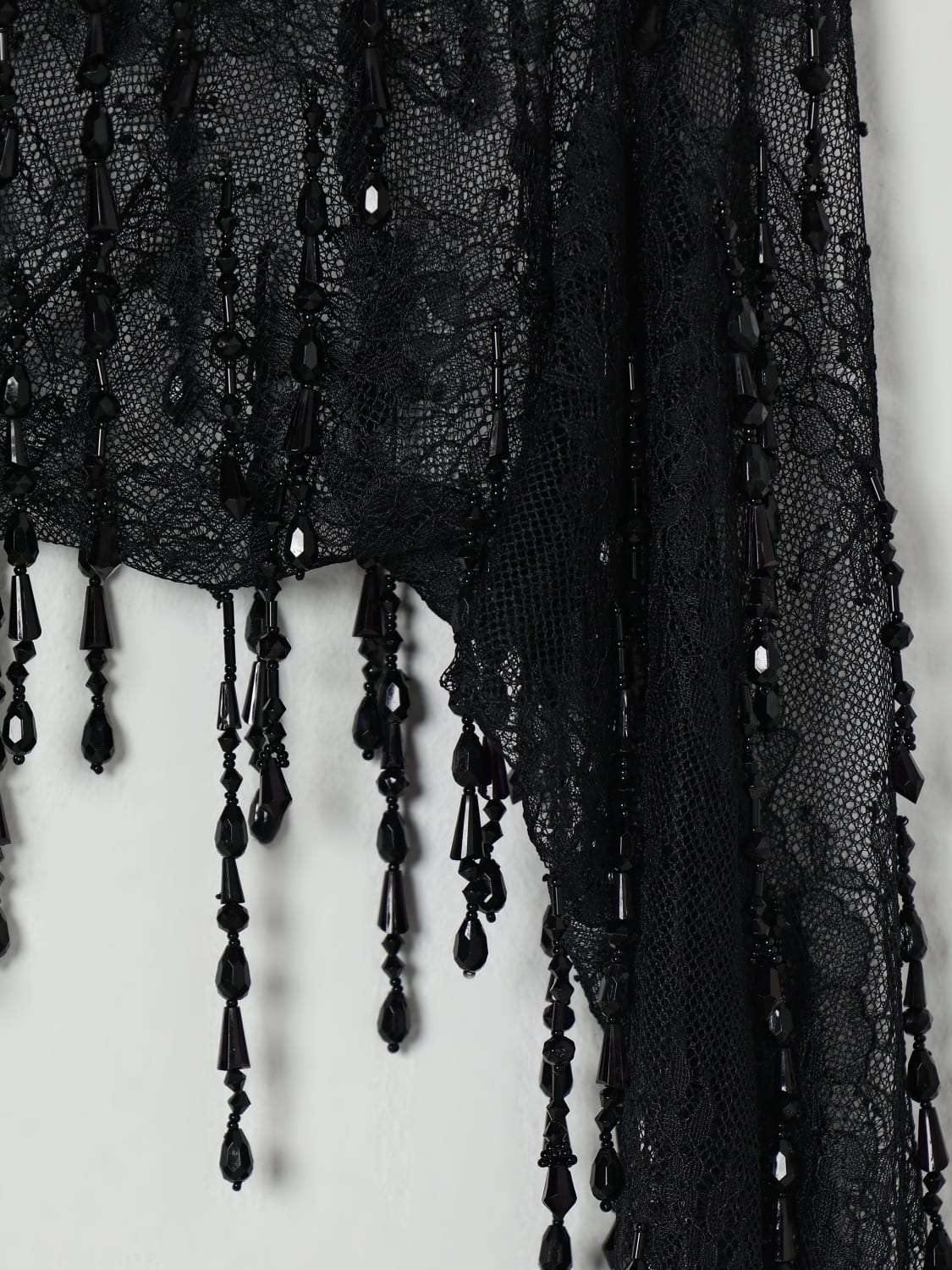 ALBERTA FERRETTI 外套: 围巾 女士 Alberta Ferretti, 黑色 - Img 6