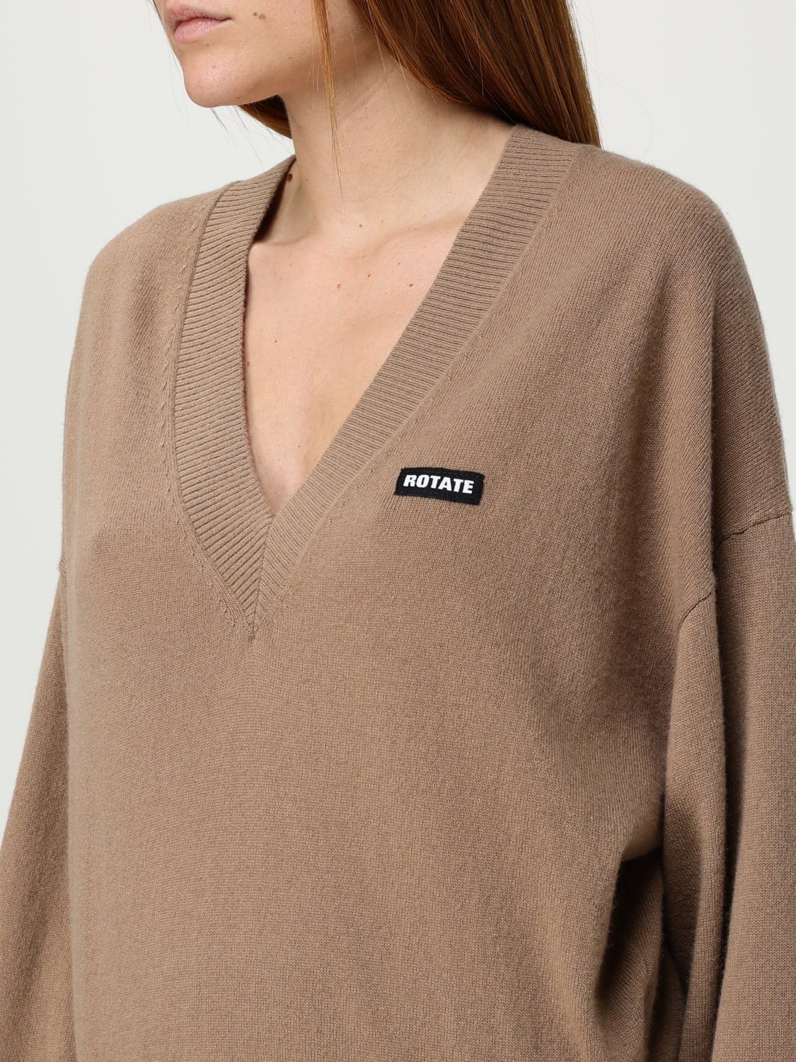 ROTATE PULL: Pull femme Rotate, Beige - Img 4