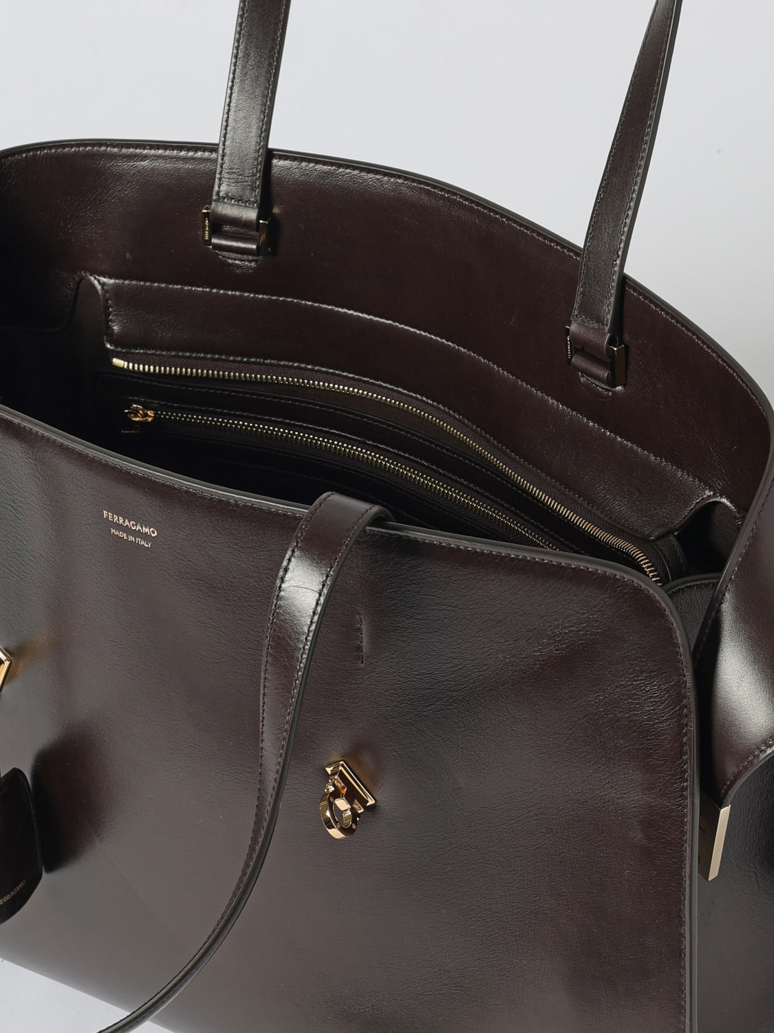 FERRAGAMO SHOULDER BAG: Crossbody bags woman Ferragamo, Brown - Img 5