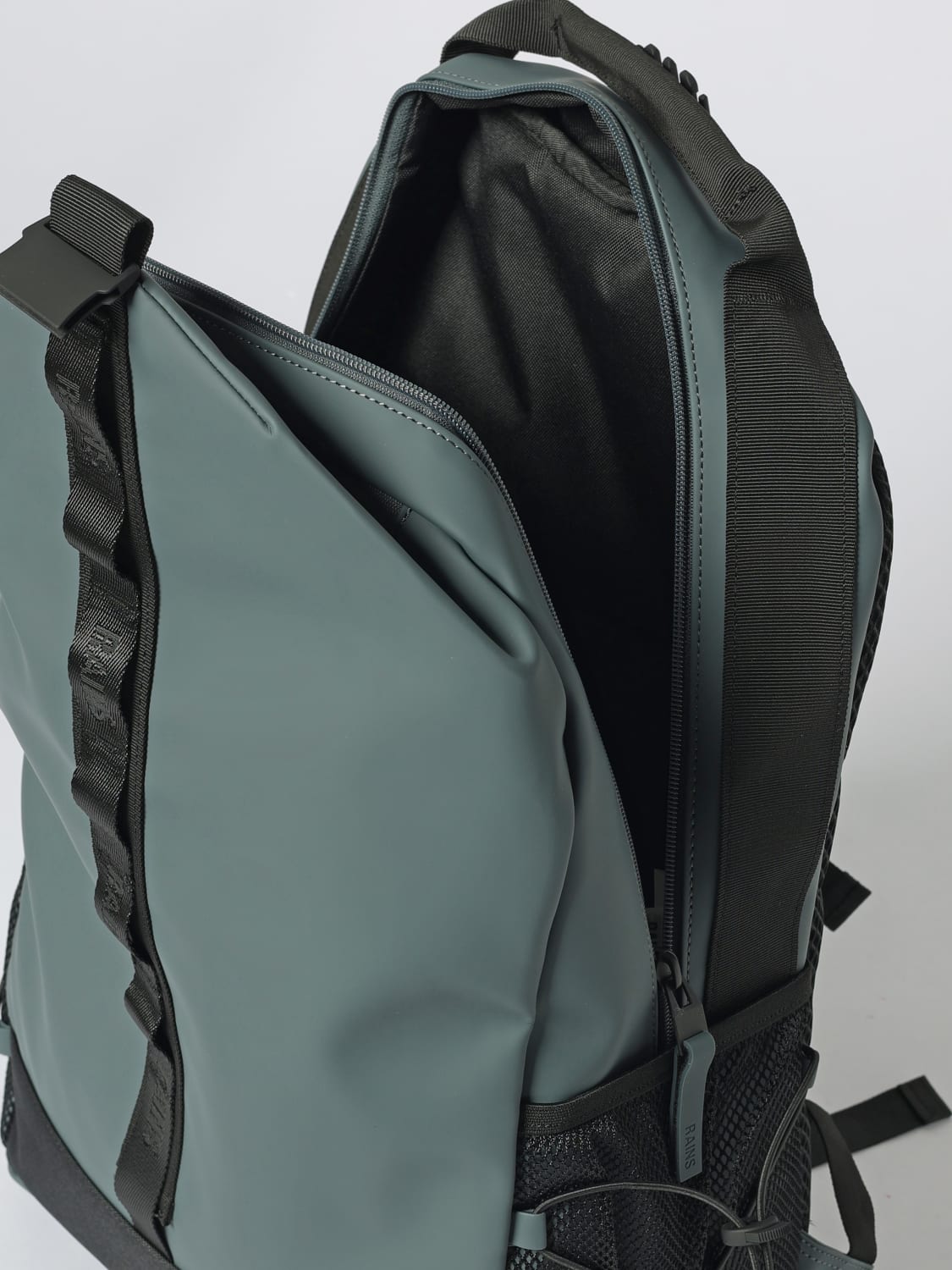 RAINS BACKPACK: Backpack men Rains, Gnawed Blue - Img 4
